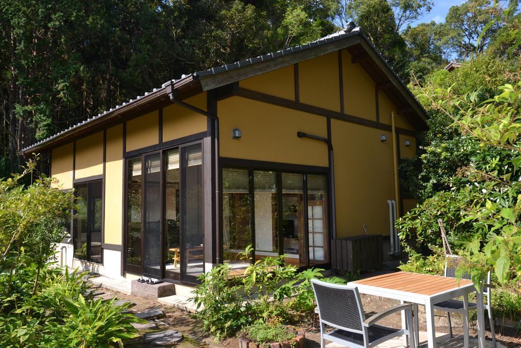 温泉水プール&夫婦露天風呂の離れ宿「悠離庵」 指宿市 エクステリア 写真
